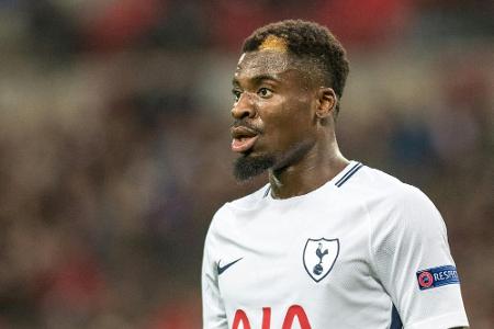 Tumulte bei London-Derby: West Ham und Spurs droht Strafe Tumulte bei London-Derby: West Ham und Spurs droht Strafe