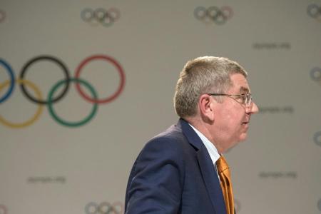 IOC-Präsident Bach verteidigt Vorgehen im Fall Nuzman IOC-Präsident Bach verteidigt Vorgehen im Fall Nuzman