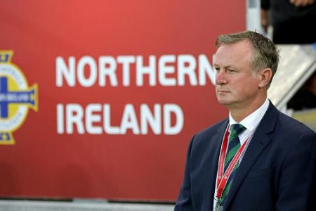Medien: Nordirland-Teammanager O'Neill wegen Trunkenheit am Steuer vorläufig festgenommen Medien: Nordirland-Teammanager O'Neill wegen Trunkenheit am Steuer vorläufig festgenommen