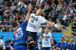 Handball: Flensburg gewinnt Spitzenspiel, Kiel verliert erneut