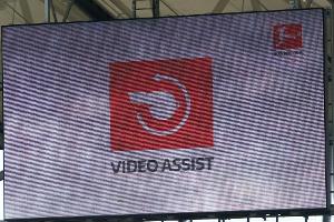 Fröhlich zieht positives Videobeweis-Zwischenfazit: "Neunmal perfekt funktioniert"