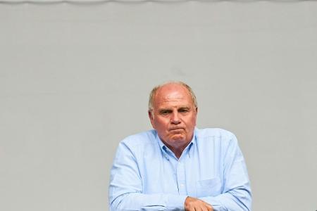 Hoeneß erteilt Verpflichtung von BVB-Chefscout Mislintat Absage
