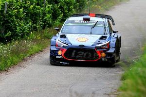 Rallye Deutschland: WM-Spitzenreiter Neuville ausgeschieden, Tänak führt
