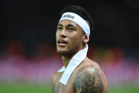 Medien: Neymar soll Fünfjahresvertrag bei PSG erhalten Medien: Neymar soll Fünfjahresvertrag bei PSG erhalten