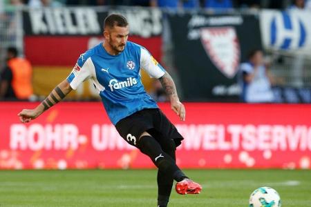 Kiel feiert ersten Saisonsieg - Fürth weiter punktlos Kiel feiert ersten Saisonsieg - Fürth weiter punktlos