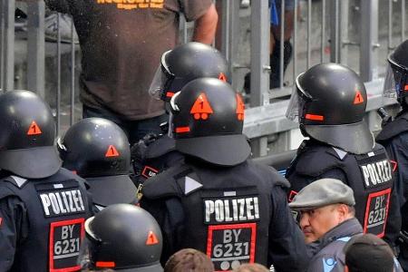 Gewerkschaft der Polizei fordert Stadionverbote für Fußball-Straftäter