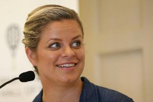 "Angie hat flinke Beine": Clijsters glaubt an Kerber-Chance in New York