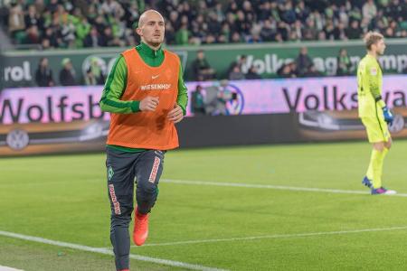 Verliert Werder kurz vor Ende der Transferfrist noch einen Innenverteidiger? Laut 'Bild' soll sich Caldirola, der lange verl...