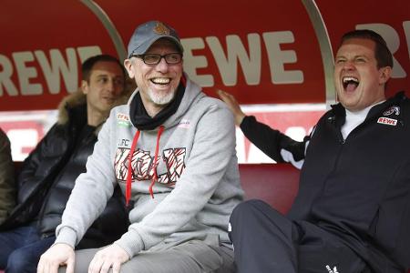 Auch in 2017 wird wieder der 'Fußball-Spruch des Jahres' gewählt. Titelverteidiger ist Kölns Trainer Peter Stöger mit seinem... Auch in 2017 wird wieder der 'Fußball-Spruch des Jahres' gewählt. Titelverteidiger ist Kölns Trainer Peter Stöger mit seinem...