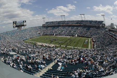 Aufgrund des namensgebenden Sponsors wird das 1995 eingeweihte Stadion in Jacksonville auch 'The Bank' genannt. Die 66.851 m...
