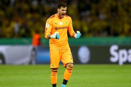 Borussia Dortmund hat einen furiosen Start in die neue Spielzeit hingelegt. Besonders erwähnenswert: Roman Bürki blieb saiso... Borussia Dortmund hat einen furiosen Start in die neue Spielzeit hingelegt. Besonders erwähnenswert: Roman Bürki blieb saiso...