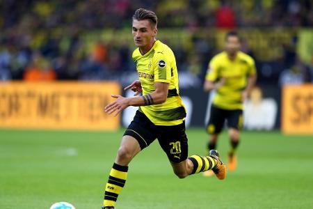 Die 20 Millionen Euro, die der BVB an Freiburg überwiesen haben, machen sich bezahlt. Philipp bedankte sich mit vier Treffer...
