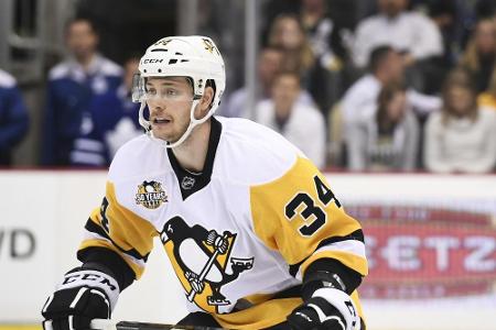 Eishockey: Klatsche für Kühnhackls Penguins Eishockey: Klatsche für Kühnhackls Penguins