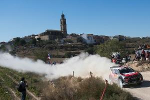 Rallye Katalonien: Meeke übernimmt Führung vor Ogier