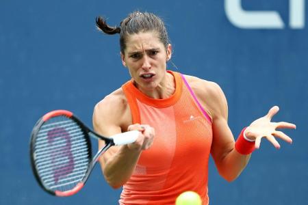 Peking: Petkovic und Görges weiter, Witthöft scheitert in Runde eins Peking: Petkovic und Görges weiter, Witthöft scheitert in Runde eins
