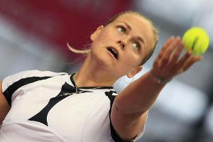 Doppel-Aus für Grönefeld in Singapur: Ohne Chance gegen Hingis/Chan
