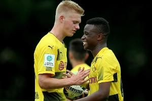 "Wunderkind" Moukoko trifft erneut doppelt für Dortmunds U17