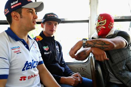 Ob Max Verstappen sich in der Anwesenheit des Wrestler Místico wohlfühlt?