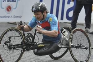 Zanardi absolviert Ironman in weniger als neun Stunden