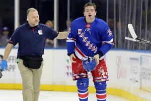 NHL-Profi Vesey: Ausgeschlagener Zahn in der Unterlippe gefunden