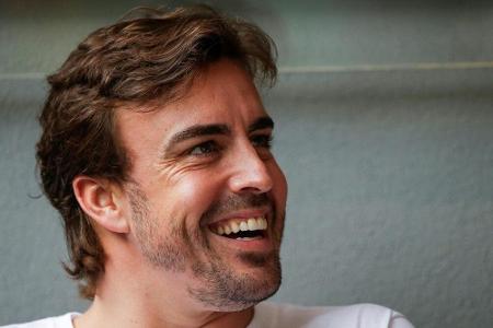 Alonso fährt 500 km bei Langstreckentest für Toyota Alonso fährt 500 km bei Langstreckentest für Toyota