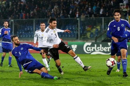 Nicht mehr als ein Sparringspartner ist San Marino im letzten WM-Qualifikationsspiel des Jahres 2016. Sami Khedira und Serge...