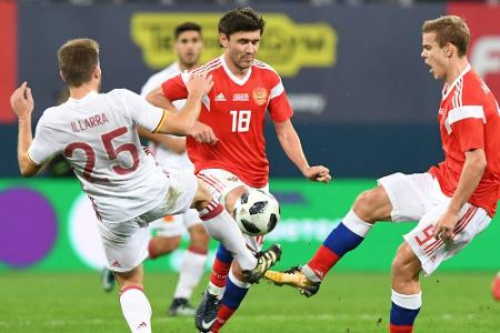 Sieben Monate vor WM-Beginn: Russland gelingt 3:3 gegen Spanien