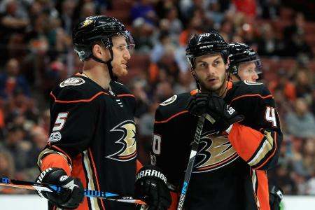 NHL: Holzer nach Rückkehr erfolgreich NHL: Holzer nach Rückkehr erfolgreich