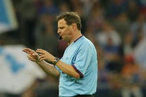 Videobeweis bei WM: Heynemann hat große Bedenken