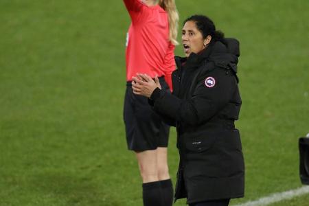 Starker Auftritt gegen Frankreich rettet Jones den Job Starker Auftritt gegen Frankreich rettet Jones den Job