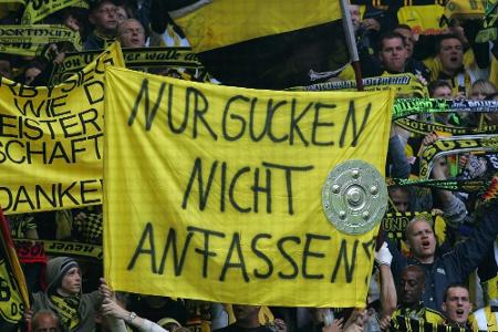 Hundebiss, Nebel und ein 10:0 - die zehn größten Derby-Momente Hundebiss, Nebel und ein 10:0 - die zehn größten Derby-Momente