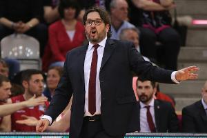 Trinchieri kritisiert Bamberger Profis: "Handball statt Basketball"