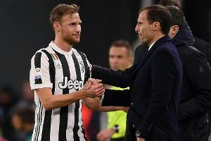 Juventus mit Heimsieg bei Höwedes-Debüt