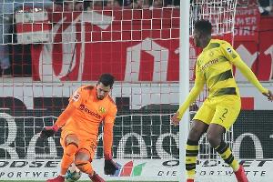 Niederlage in Stuttgart: BVB-Krise spitzt sich zu