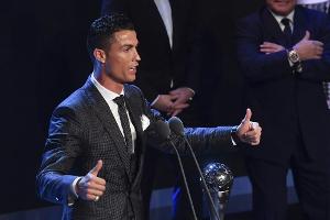 Ronaldo: "Sieben Kinder und sieben Goldene Bälle"
