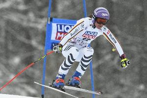 Riesenslalom in Courchevel: Rebensburg schon weit zurück