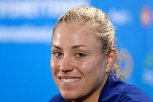 Kerber und Zverev auf dem Surfbrett: "Sie war besser als ich"