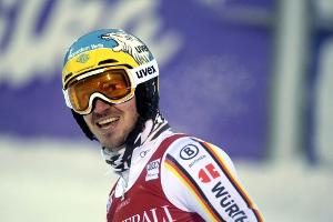 Trotz Kreuzbandriss: Neureuther hofft noch auf Olympiastart