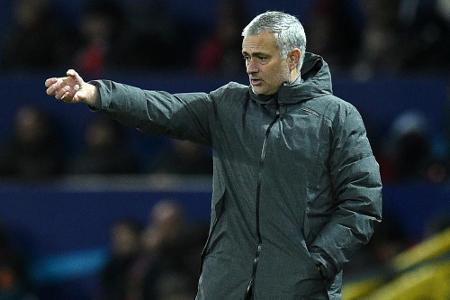 Medien: Mourinho provoziert Auseinandersetzung im Kabinentrakt nach Manchester-Derby Medien: Mourinho provoziert Auseinandersetzung im Kabinentrakt nach Manchester-Derby