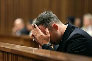 Streit um ein Telefon: Pistorius bei Gefängnis-Prügelei verletzt