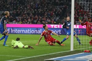 Hüft-Tor des Tages: Sandro Wagner (Bayern München)
