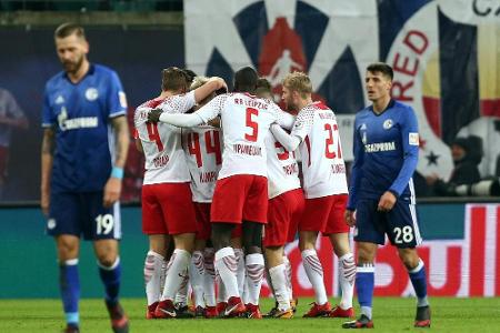 Bundesliga: Leipzig überholt Schalke - Hannover 3:2 nach 0:2 dank Füllkrug-Dreierpack