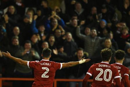 Nottingham-Held Lichaj wird belohnt - Hund auch ohne Hattrick