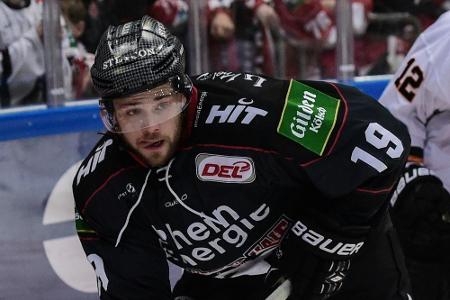 Eishockey: Latta gibt Debüt in der ECHL Eishockey: Latta gibt Debüt in der ECHL