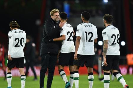 Klopp feiert späten Sieg mit Liverpool Klopp feiert späten Sieg mit Liverpool