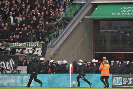 Nach Fahnenklau: DFB ermittelt gegen den 1. FC Köln - Bonhof kritisiert Podolski