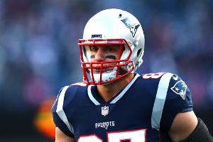 Gehirnerschütterung: Patriots bangen vor Super Bowl um Gronkowski