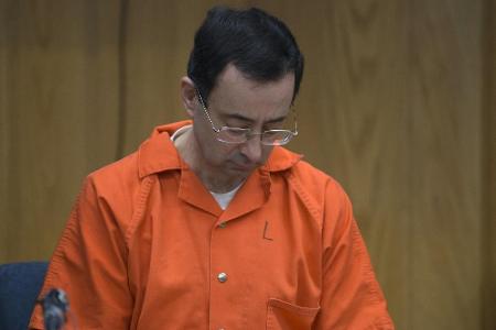 Missbrauchsskandal: Nassar zu weiteren 40 bis 125 Jahren Haft verurteilt Missbrauchsskandal: Nassar zu weiteren 40 bis 125 Jahren Haft verurteilt