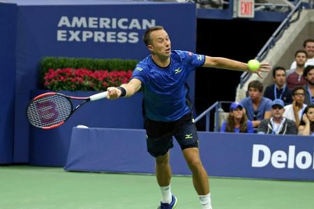 Kohlschreiber nach erstem Sieg 2018 vor Duell mit Federer Kohlschreiber nach erstem Sieg 2018 vor Duell mit Federer