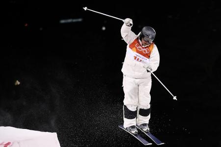 Förster im Finale auf der Buckelpiste, Bouard raus Förster im Finale auf der Buckelpiste, Bouard raus